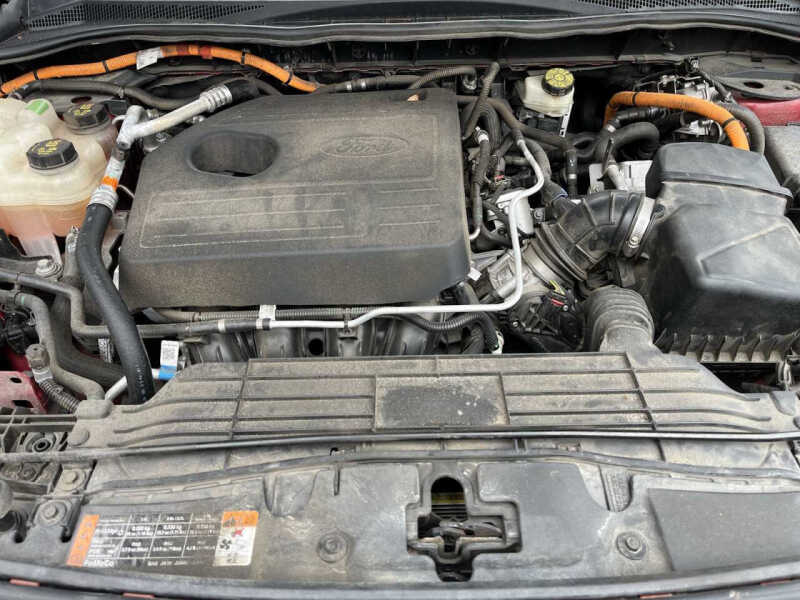 2020 Ford Escape Hybrid Titanium