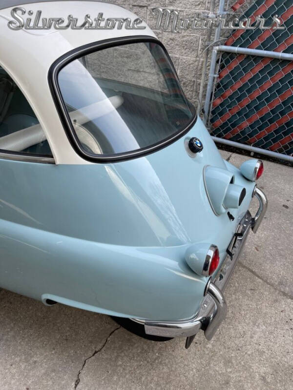 1957 BMW Isetta
