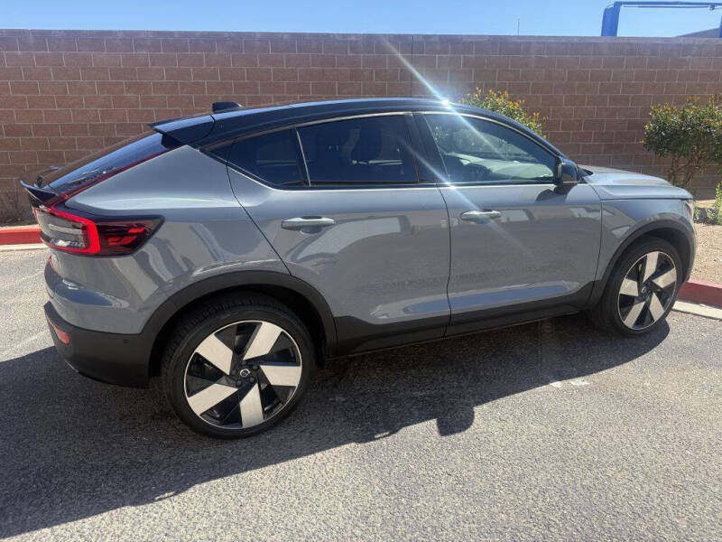 2022 Volvo C40 Recharge Pure Electric P8