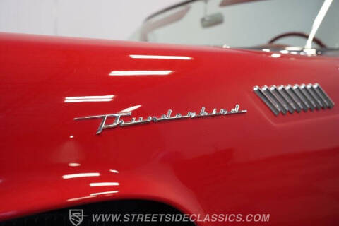 1957 Ford Thunderbird