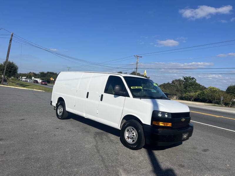 2019 Chevrolet Express 2500