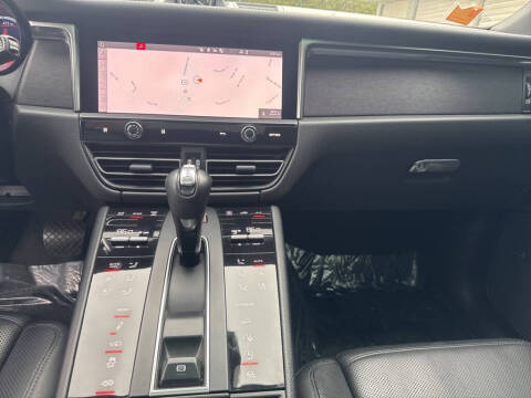 2023 Porsche Macan GTS