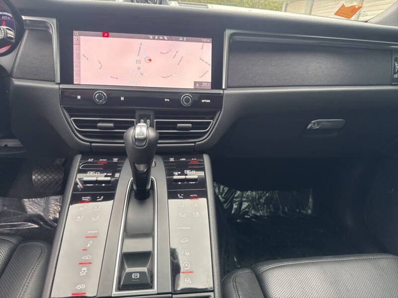 2023 Porsche Macan GTS