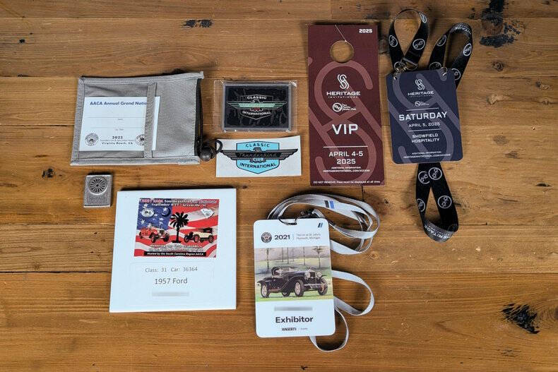 1957 Ford Thunderbird