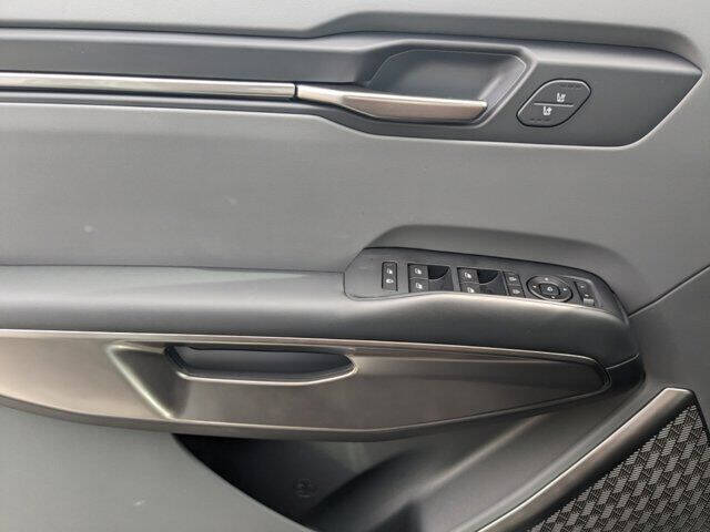 2024 Kia EV9 Light Long Range