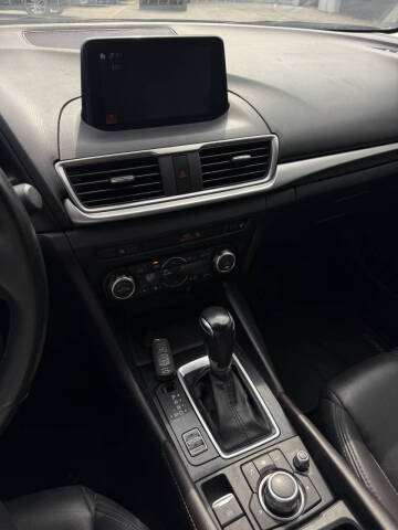 2018 Mazda MAZDA3 Touring