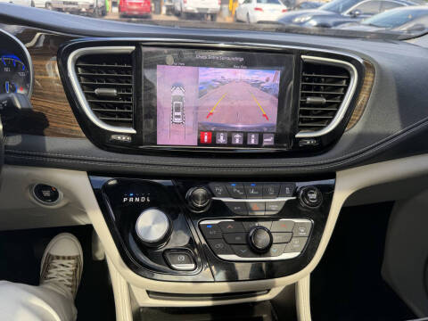 2022 Chrysler Pacifica Limited