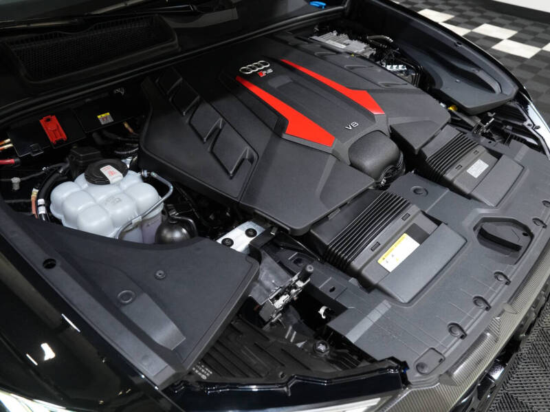 2024 Audi RS Q8 4.0T quattro