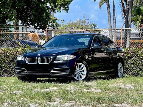 2016 BMW 5 Series 528i