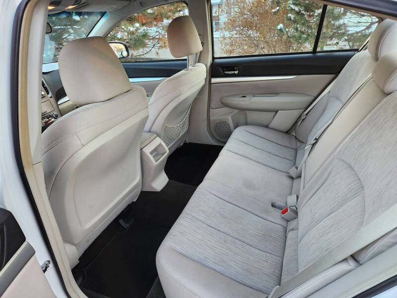 2014 Subaru Legacy 2.5i Premium