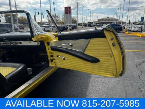 1955 Ford Thunderbird