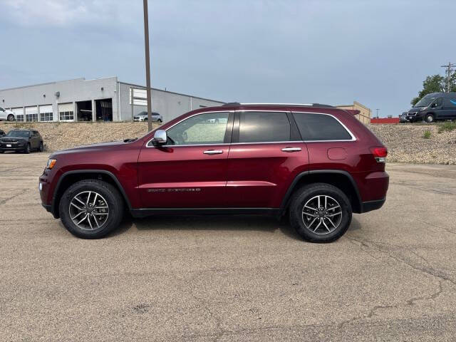 Used 2022 Jeep Grand Cherokee WK Limited with VIN 1C4RJFBG2NC167130 for sale in Dubuque, IA