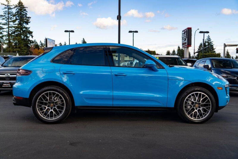 2017 Porsche Macan S