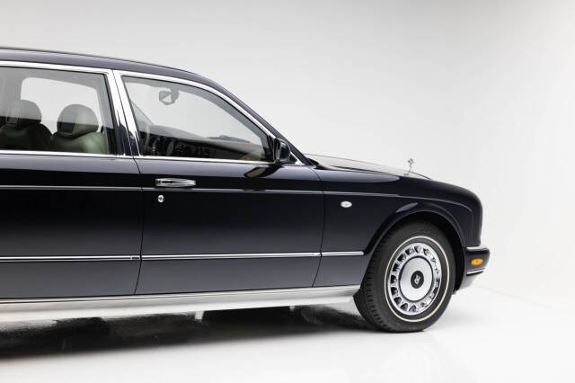 2001 Rolls-Royce Park Ward