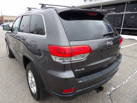 2017 Jeep Grand Cherokee Laredo E