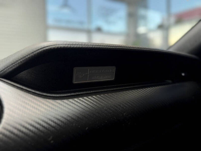 2017 Ford Mustang V6