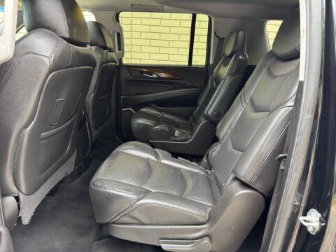 2020 Cadillac Escalade ESV Luxury