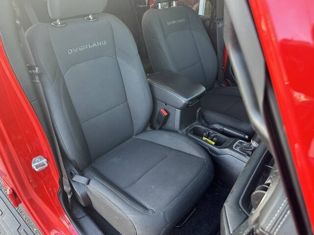 2023 Jeep Gladiator Overland