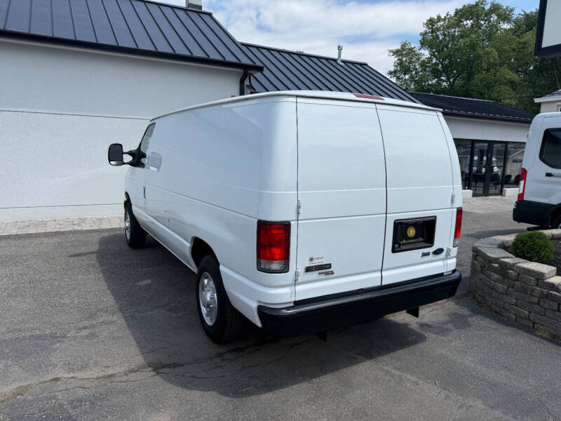 2014 Ford E-Series E-150