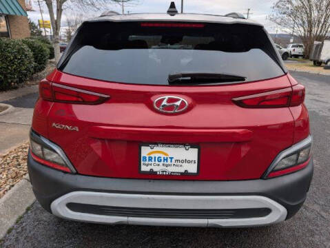 2022 Hyundai Kona SEL