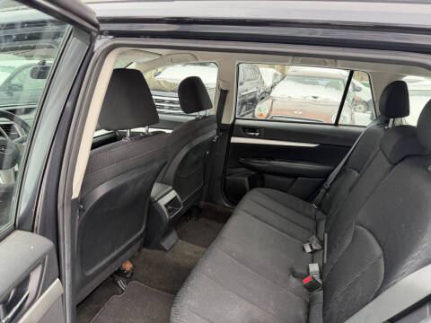 2011 Subaru Outback 2.5i