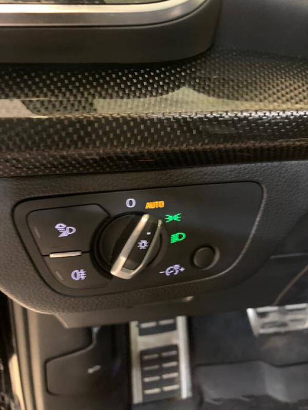 2022 Audi SQ5 3.0T quattro Premium Plus