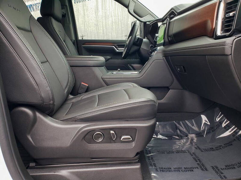 2025 GMC Sierra 3500HD