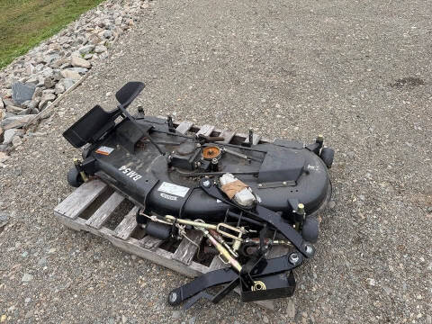 2022 Branson 2205h