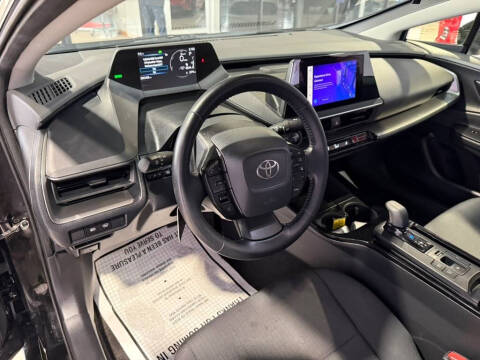 2025 Toyota Prius LE