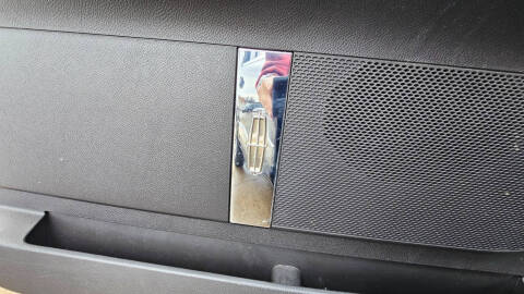 2010 Lincoln Navigator L