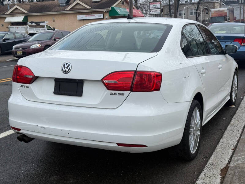 2012 Volkswagen Jetta SE photo 4