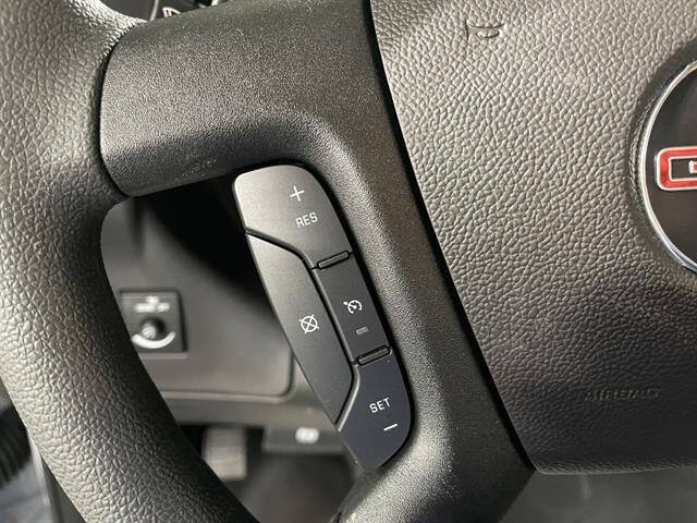 2025 GMC Savana 2500