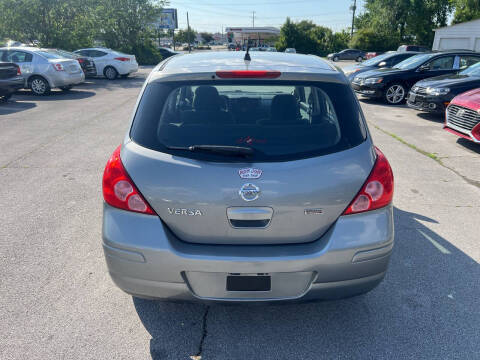 2012 Nissan Versa 1.8 S