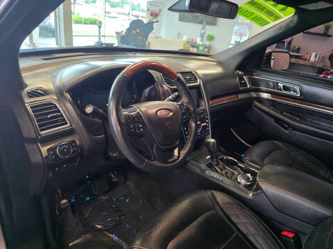 2018 Ford Explorer Platinum