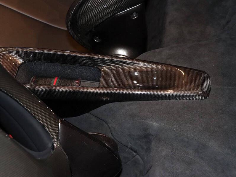 2023 Ferrari 296 GTS