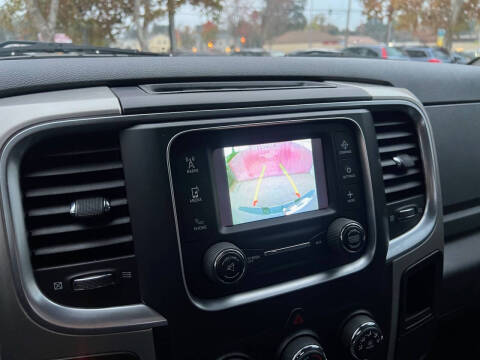 2018 RAM 1500 Big Horn