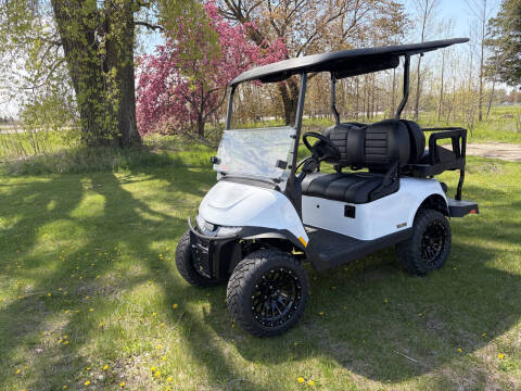2026 E-Z-GO RXV 4