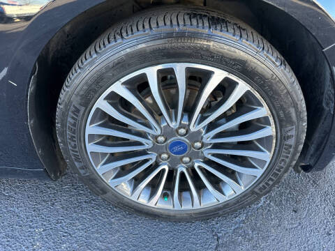 2017 Ford Fusion Titanium