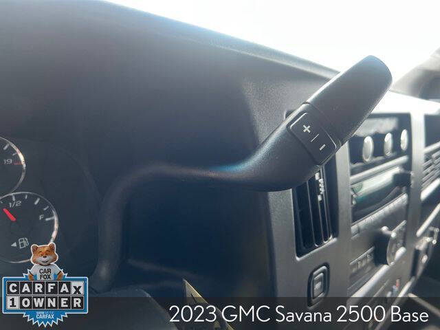 2023 GMC Savana 2500