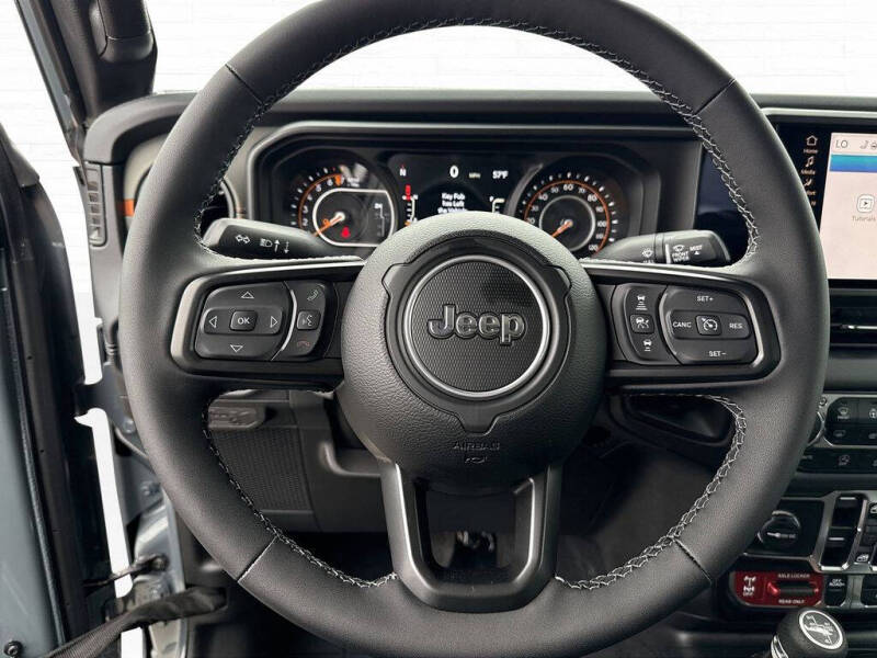 2025 Jeep Gladiator Mojave X