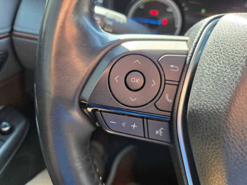 2022 Toyota Venza XLE