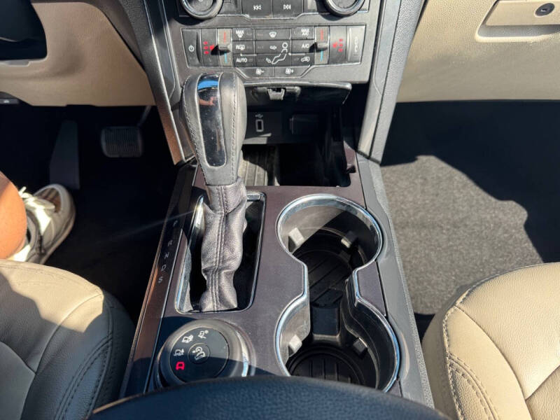 2017 Ford Explorer Platinum