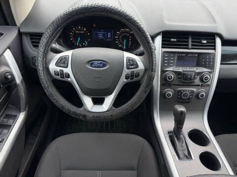 2011 Ford Edge SE