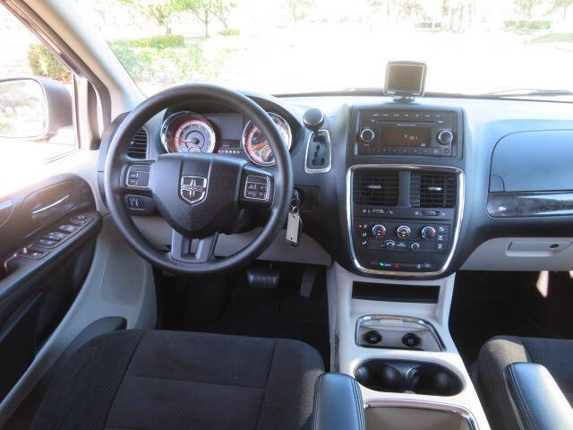 2014 Dodge Grand Caravan SXT