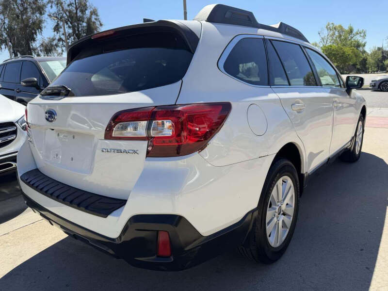 2019 Subaru Outback 2.5i Premium