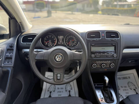 2011 Volkswagen Golf 2.5L PZEV