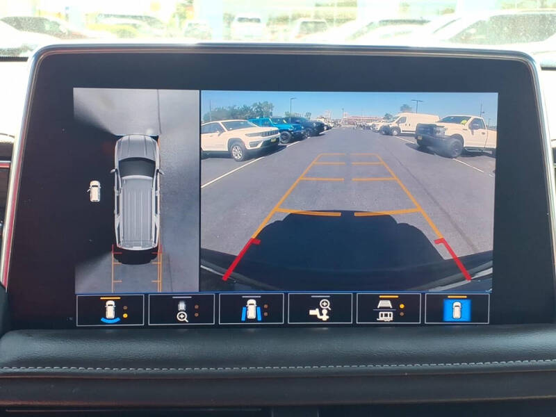 2021 GMC Yukon XL SLT