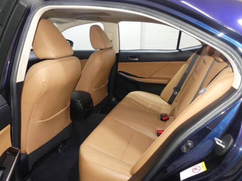 2017 Lexus IS 300