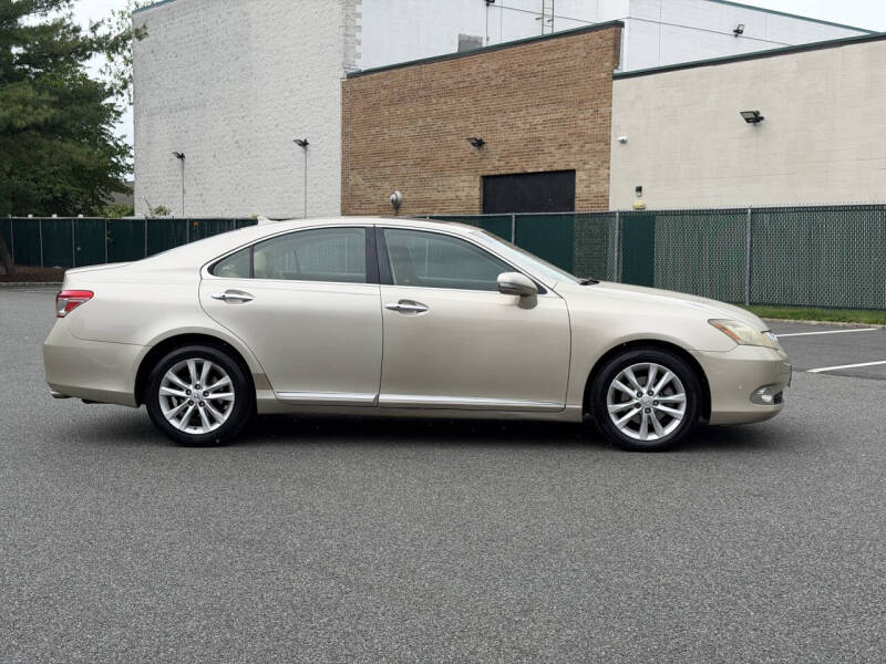 2011 Lexus ES 350