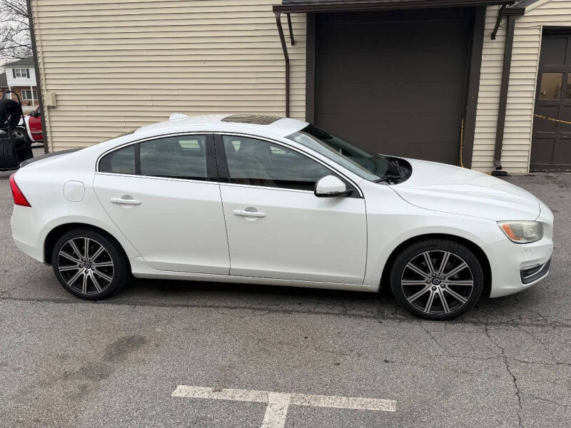 2014 Volvo S60 T5 Platinum